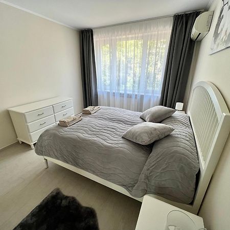 Excellent Location ! General Gurko Apartment Sofia Bagian luar foto