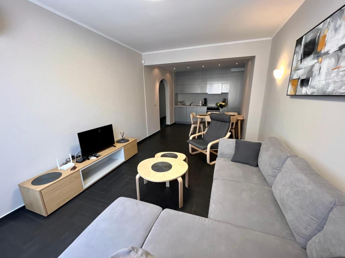 Excellent Location ! General Gurko Apartment Sofia Bagian luar foto
