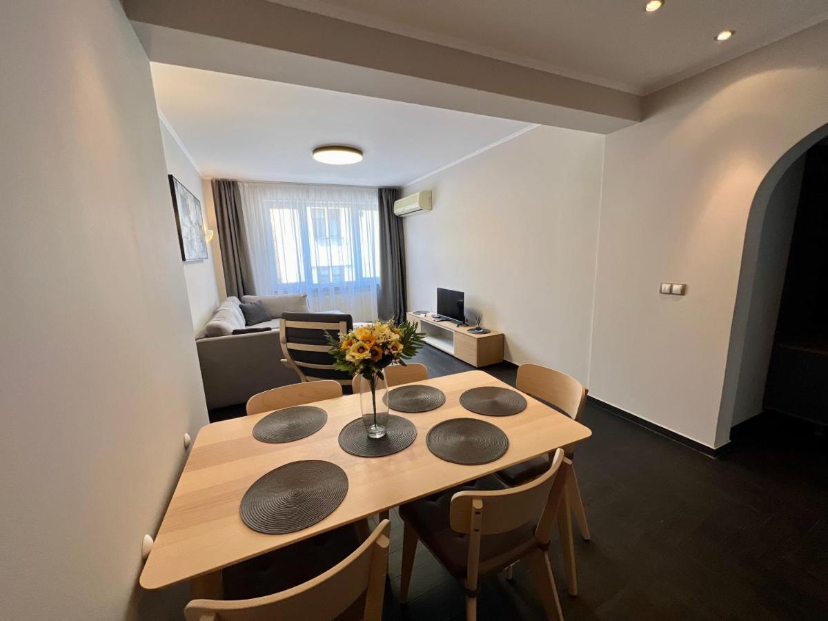Excellent Location ! General Gurko Apartment Sofia Bagian luar foto